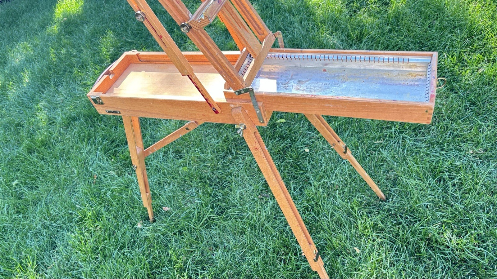 Mabef Italian Made French Style Field Easel Paint Box w/ Estate Provenance