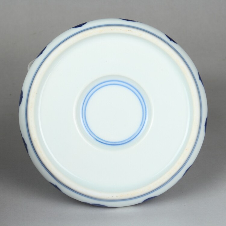 3.1″ Chinese Ming Blue-and-white Porcelain Lotus Flower Branch Plate