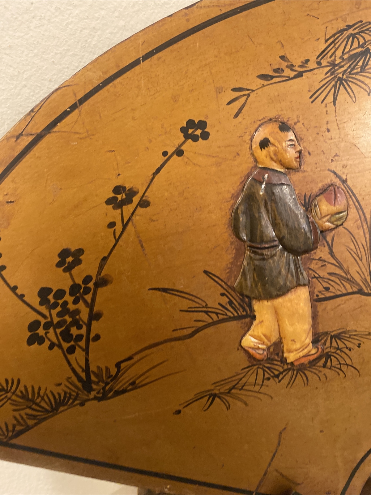 VTG Chinese Lacquered Wooden Painted & Carved Fan Wall Hanging Plaque 18” X 10”