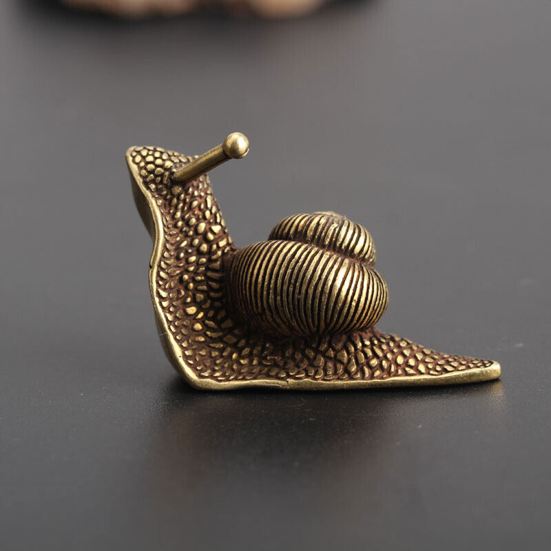 Chinese old Collectible Bronze snail Tea spoon Pendants statue