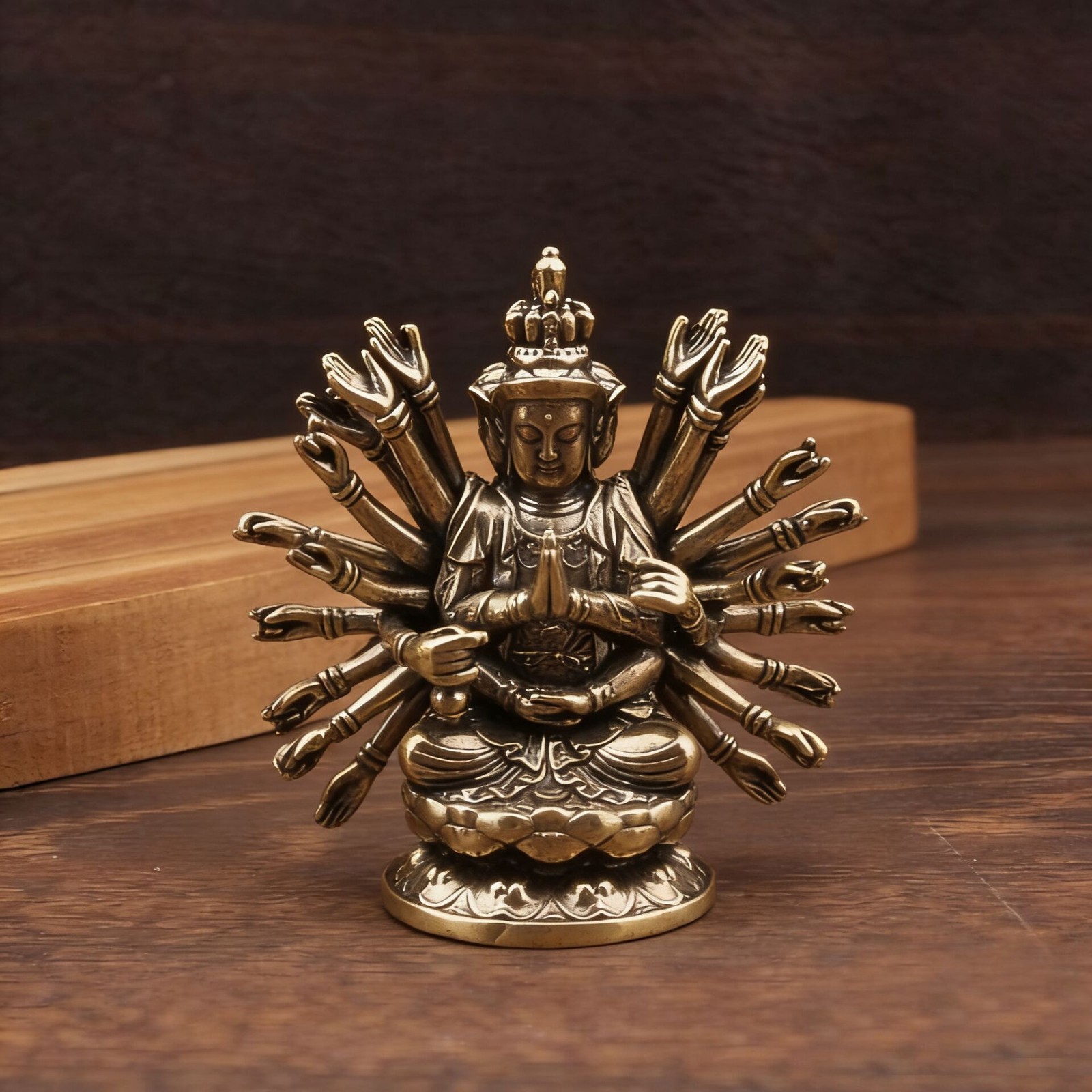 Brass Thousand-Hand Guanyin Statue, 4.6cm, Pendant & Keychain