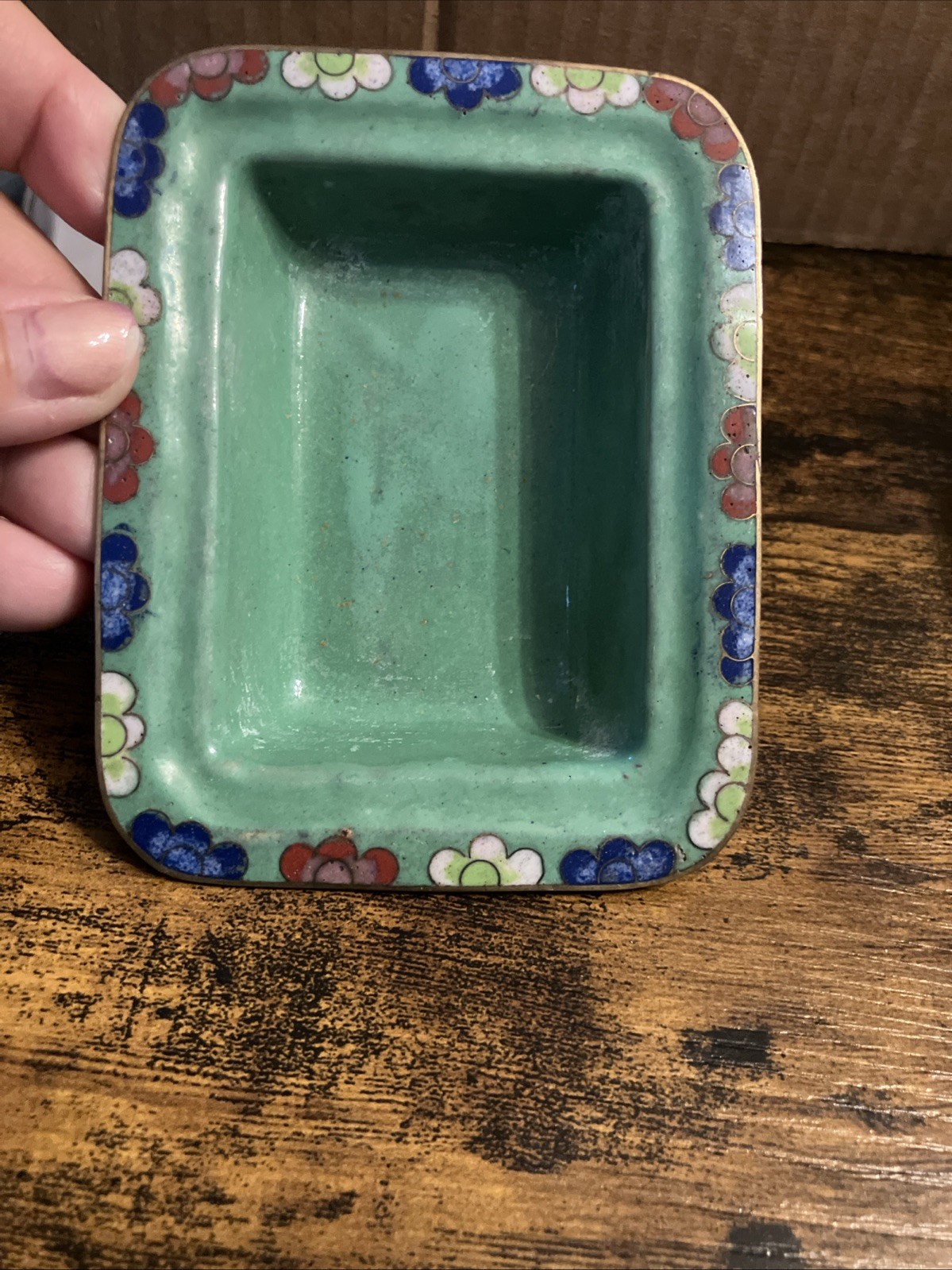 Vintage Chinese Cloisonne Enamel Brass Metal trinket or cache Box w/Lid 3.5×4.5