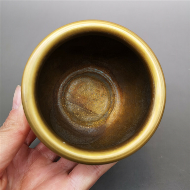 China Collectible Brass Small Copper Cylinder Ornaments Smooth Can Water Tank