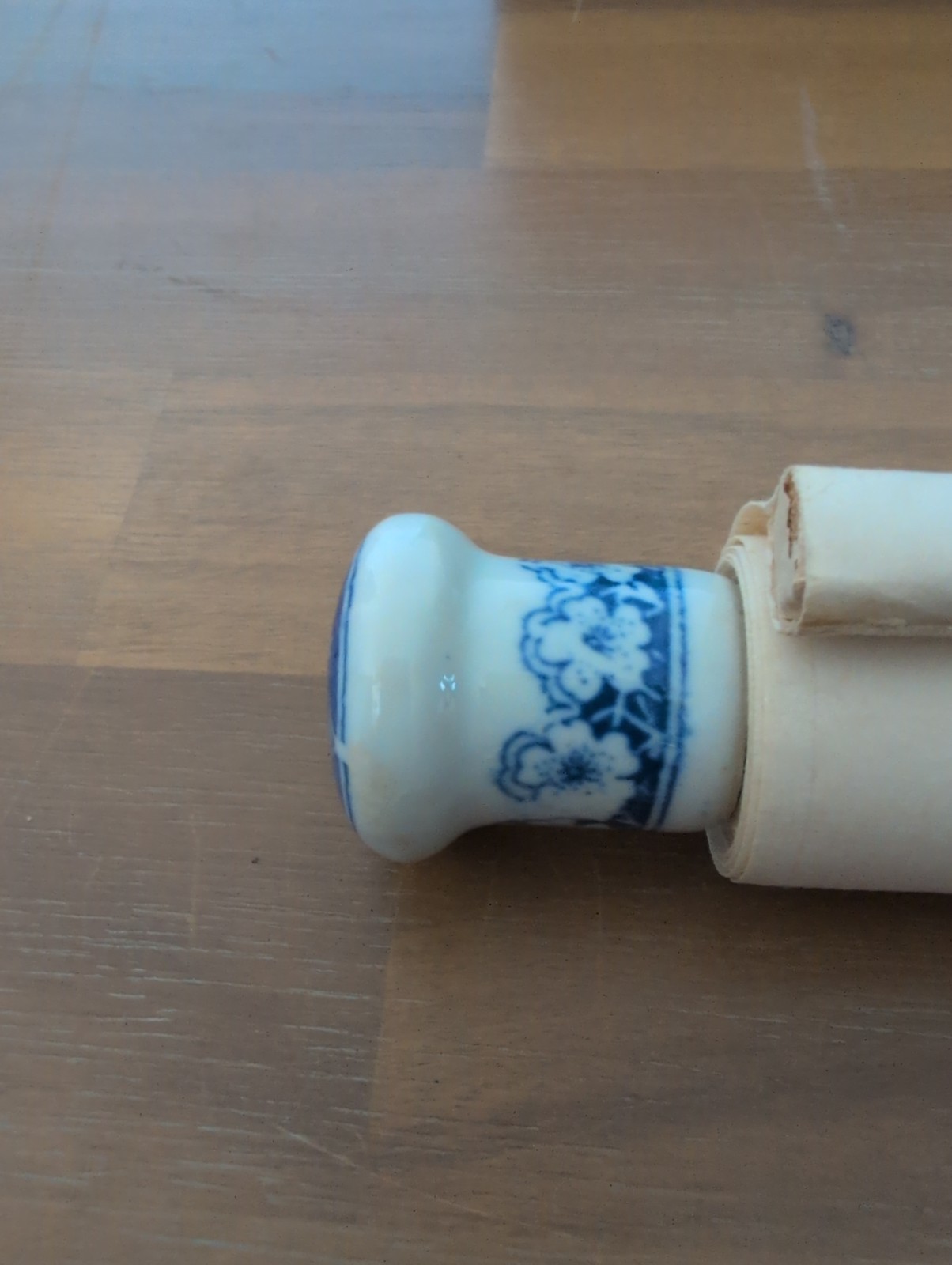 Vtg Original Chinese Plum Blossom Scroll Blue/ Wht Porcelain Knobs 96 cm x 24 cm
