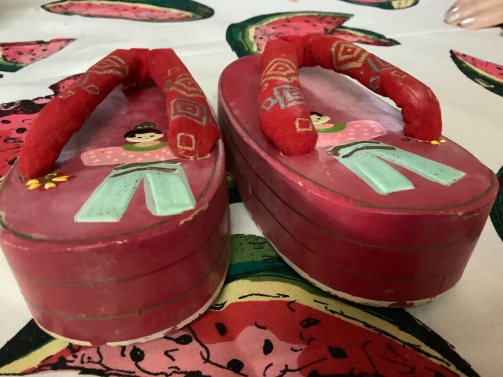 CHILDREN’S CHINESE WOODEN KIMONO CLOGS 6” Long x 2 5/8” Wide