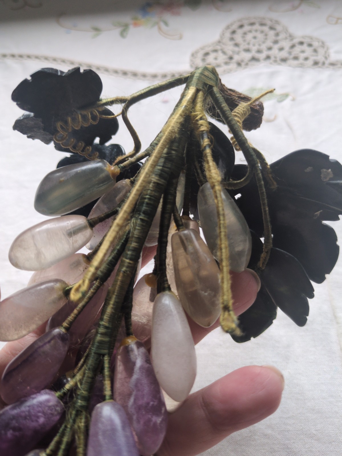 Vintage Chinese Carved Rose-Quartz, Amethyst Grape Cluster With Jade Leaves 7″