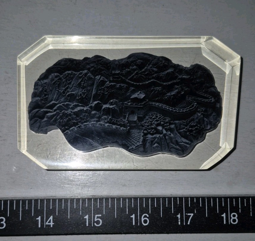 The Great Wall Of China Acrylic Art Statue Paperweight