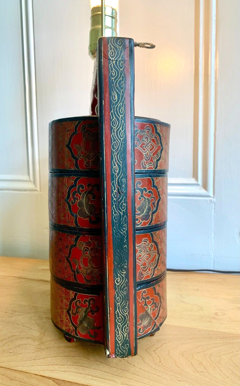 Vintage CHINESE 3 Tier Lacquer Box LAMP