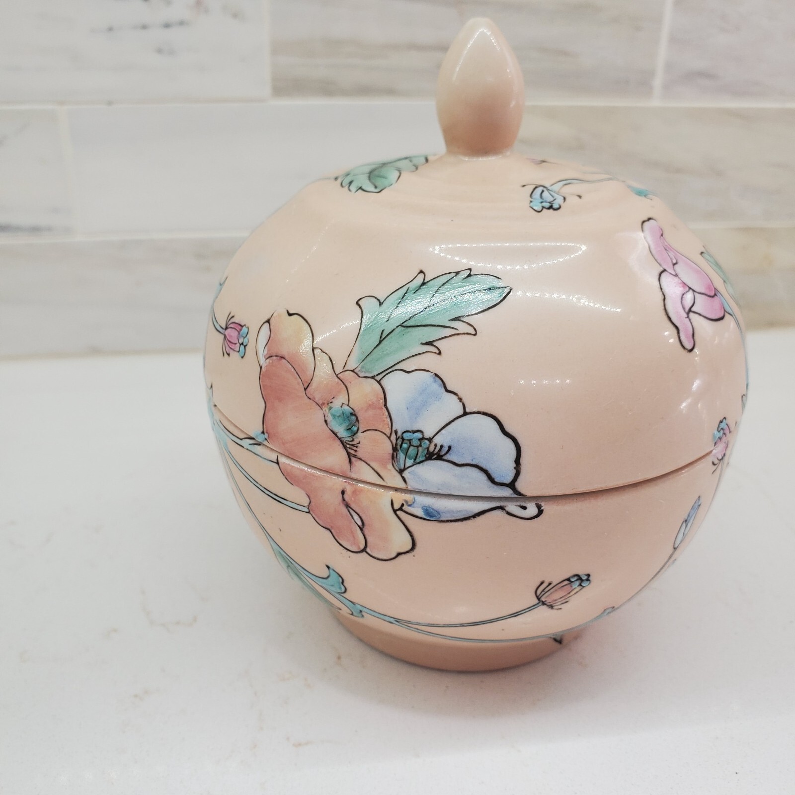 Pink Lidded Dish Toyo Whispering Garden HFP Macau Floral Ceramic Bowl Lid
