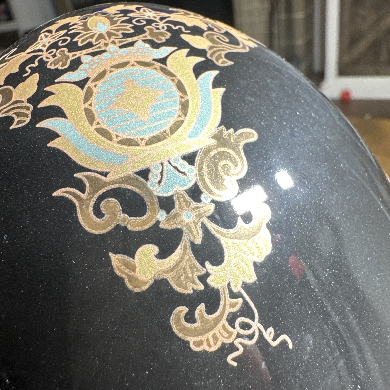 Vintage Large Satsuma Chinese Porcelain Egg Black Gold Moriage Bird Floral 9.5″