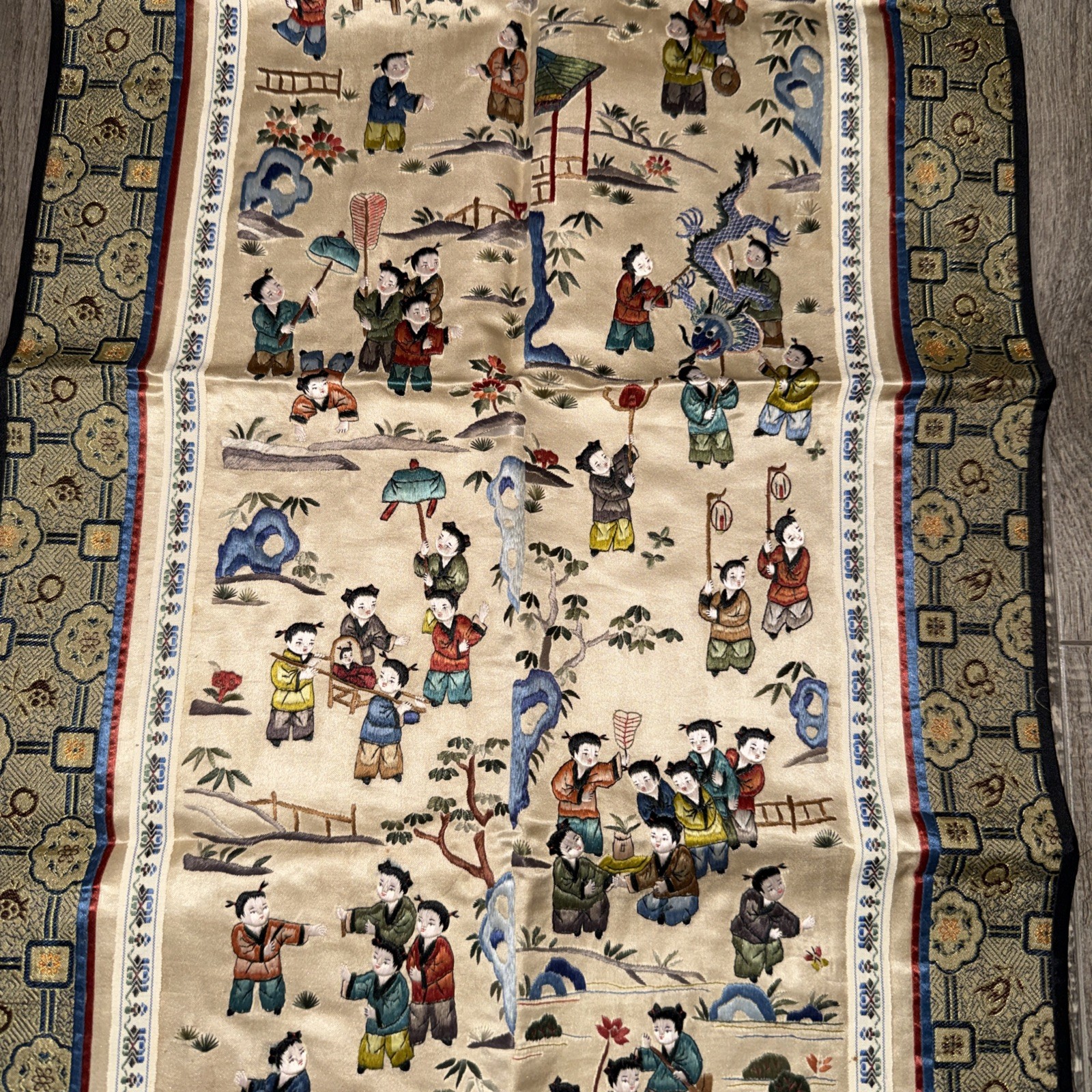 Chinese Silk Embroidered Tapestry Wall Hanging Art Panel 13″ x 26”🔥👀