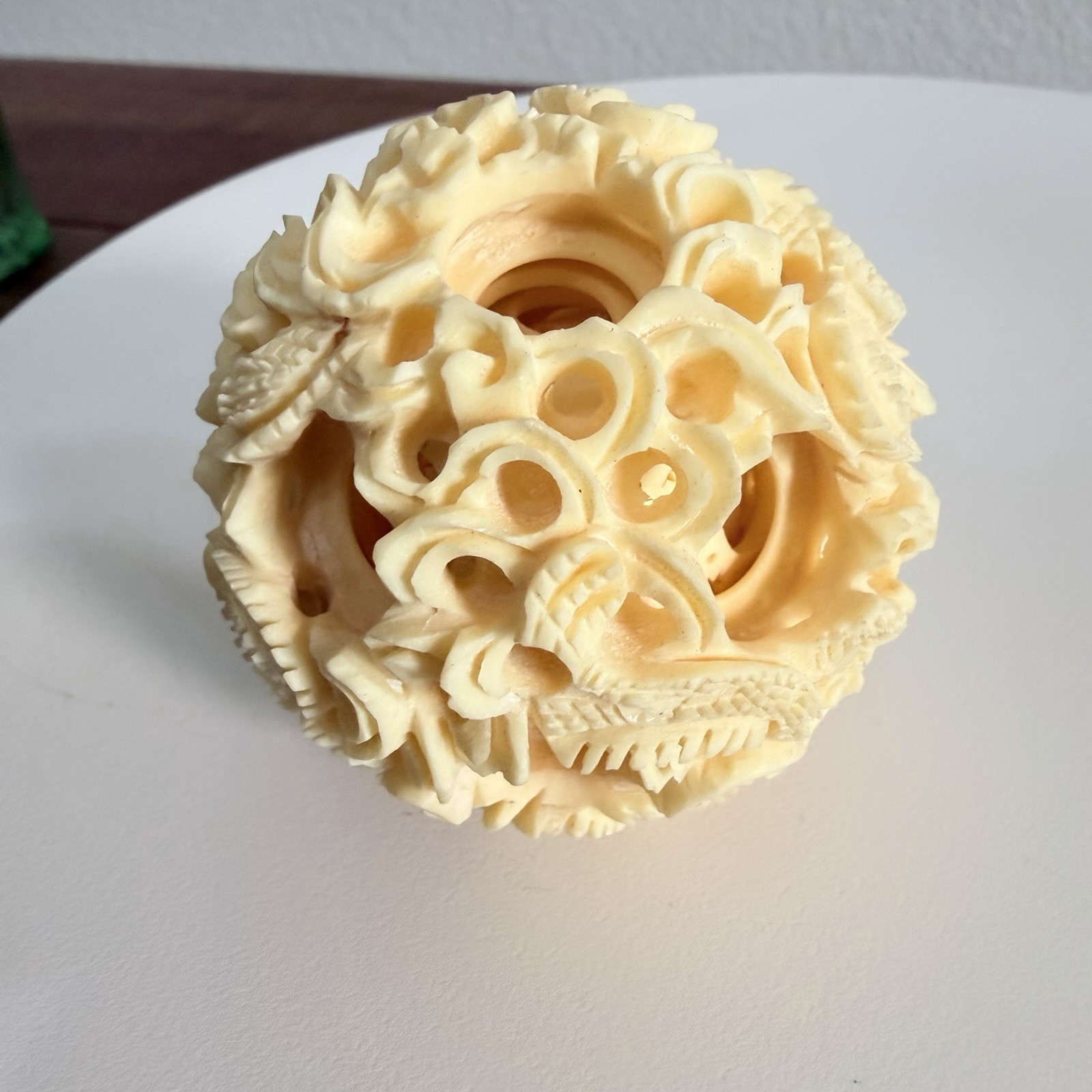 Vintage Hand‑Carved Puzzle Ball Sphere – Intricate Asian Décor 8 Layer Dragon