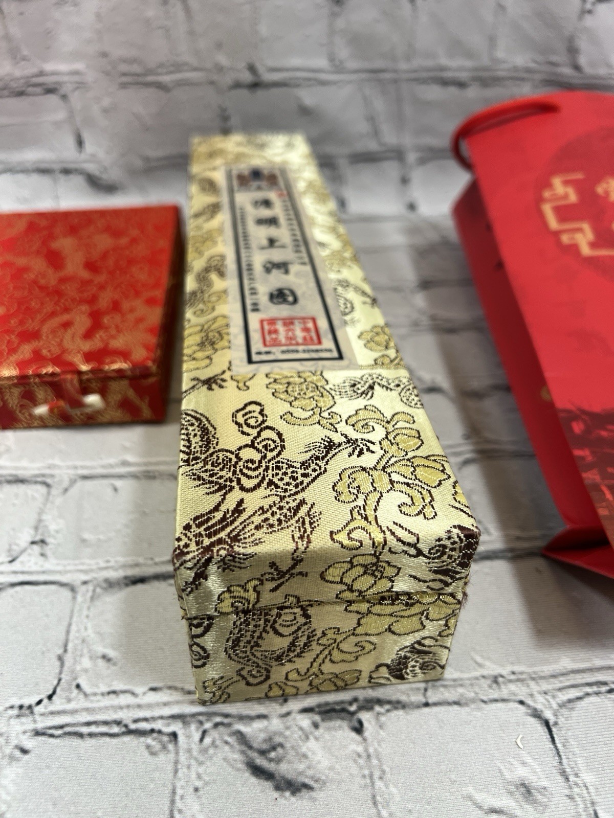 Chinese Cultural Gift Set Lot Scroll Art Traditional Combs Keychains Boxed