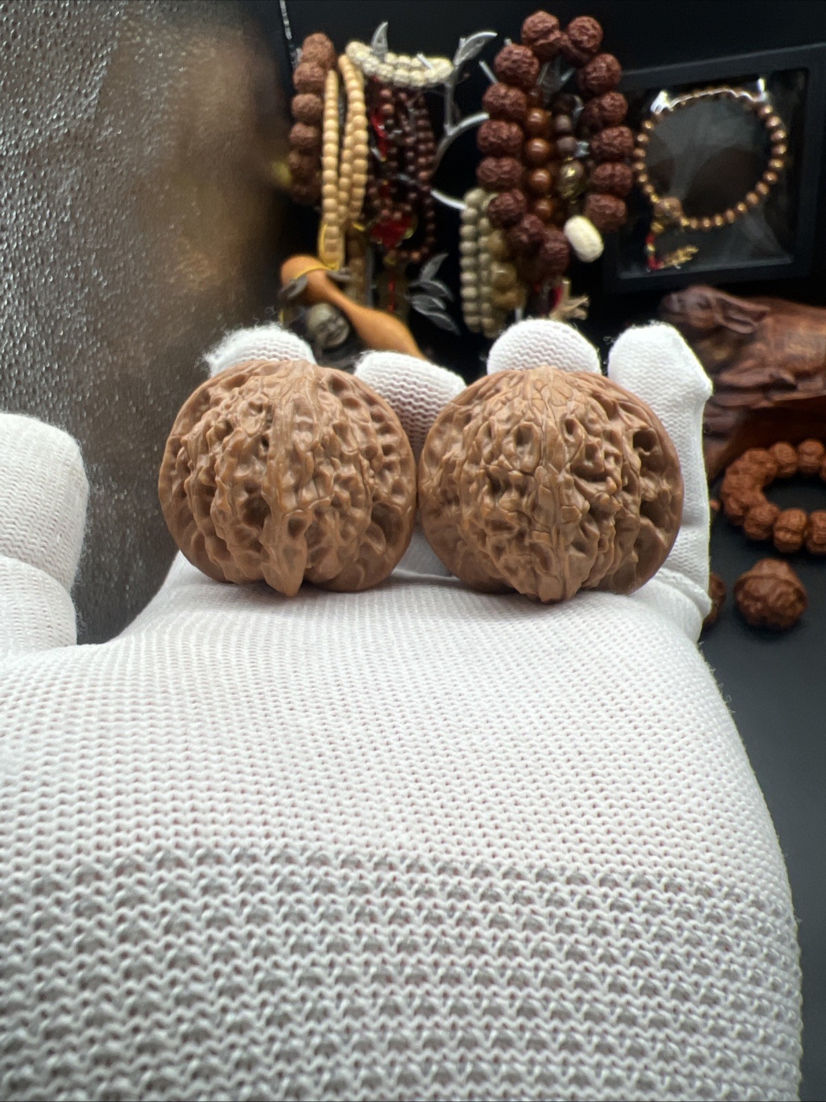 Pair of Match Chinese Health Walnut 40×39×36mm精配文玩核桃～磨盘