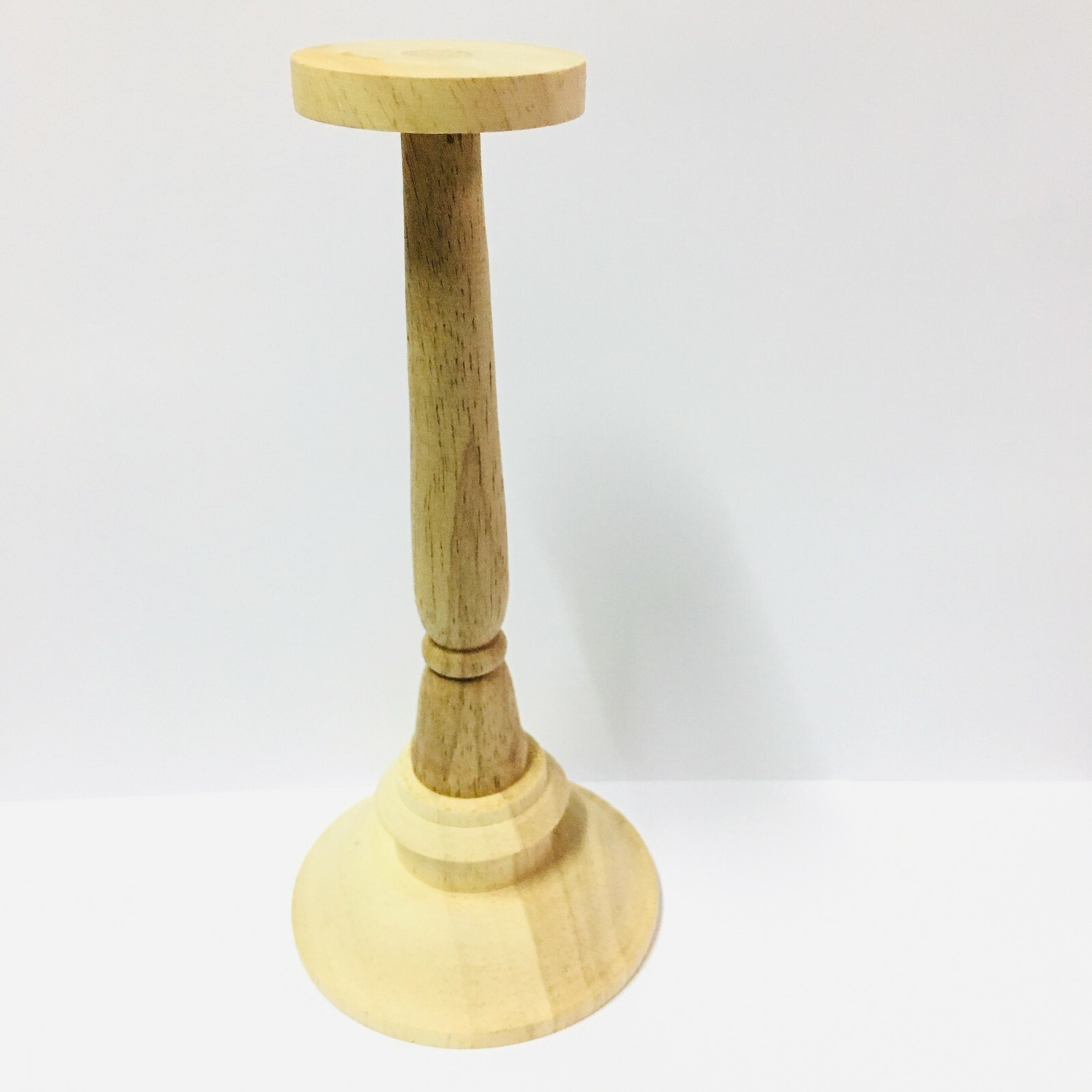 6 ” high head stand hardwood with natural wood pattern, unpainted 1Pc