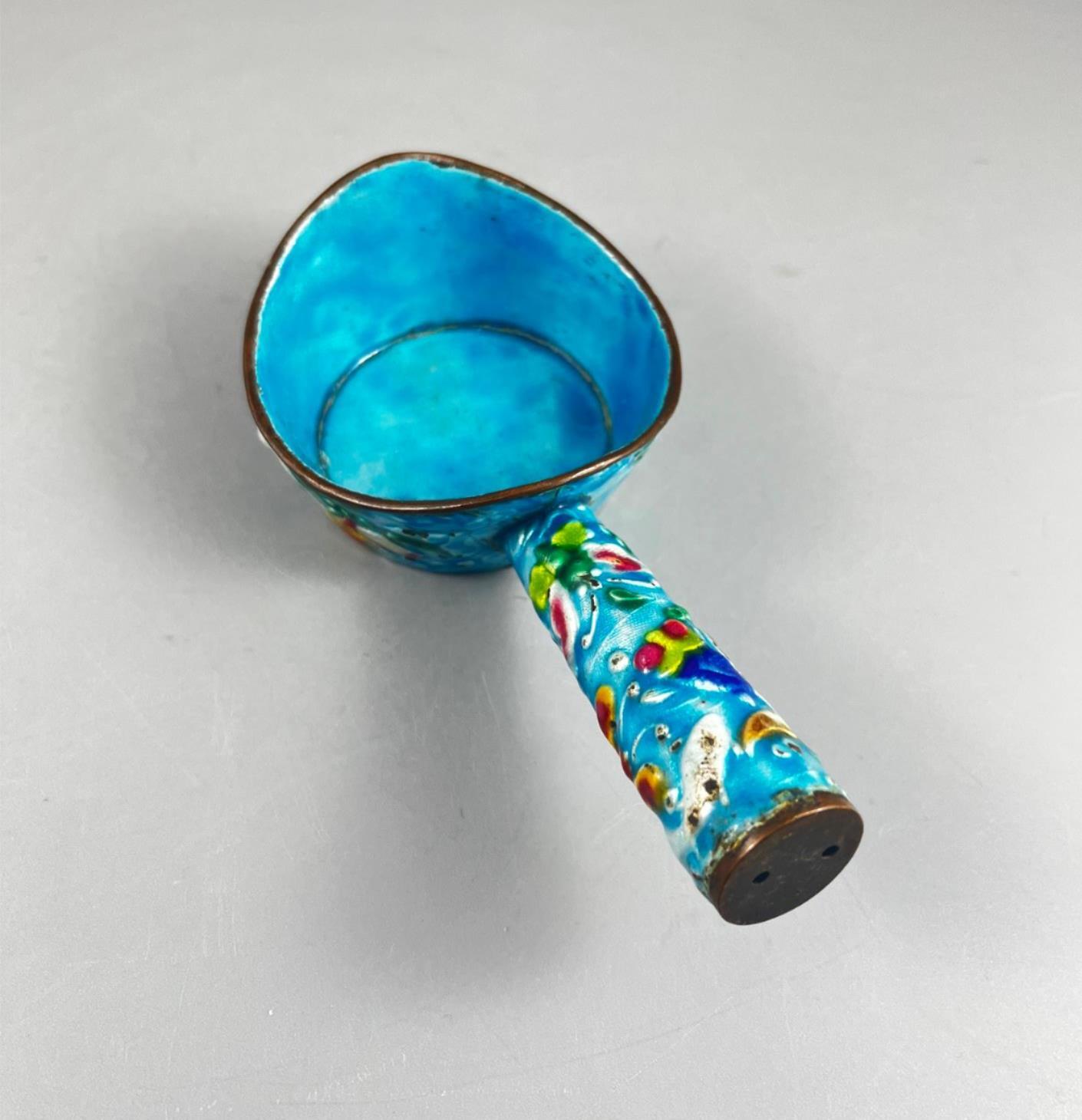 Vintage Chinese Enamel Cloisonne Painted Scoop Pan Silk Iron