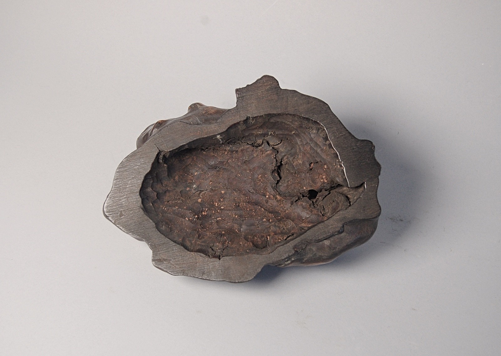 Burlwood domed incense burner, China/Asia
