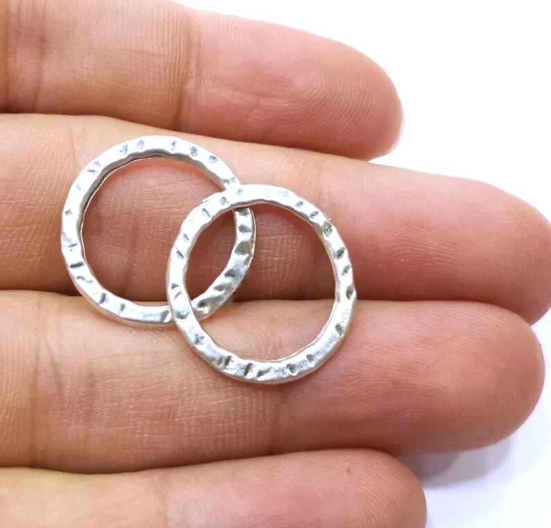 10 Pcs Hammered Circle Findings Antique Silver Plated Circle (20 mm) G18011