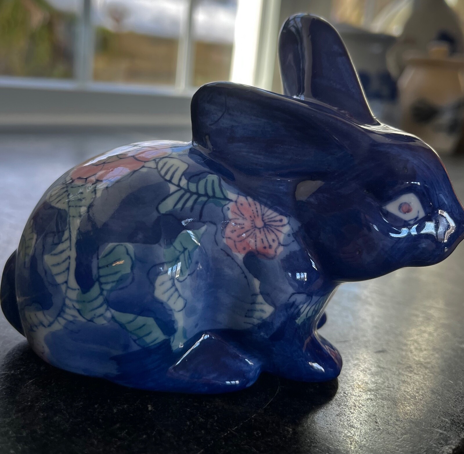 Vintage Chinese Export Hand Painted Floral/Leaf Cobalt Rabbit c1980