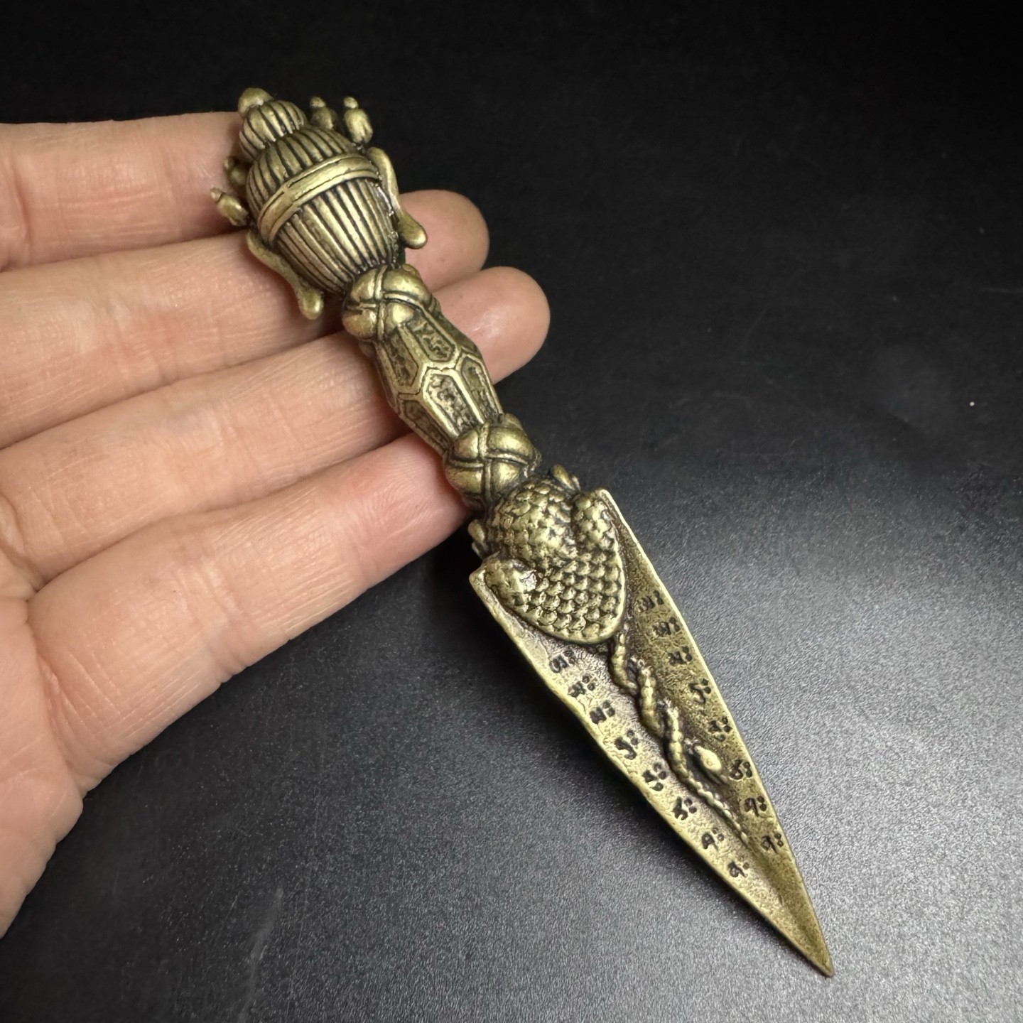 Brass Vajra Pestle Pendant Vintage Tibetan Dagger Amulet Men’s Copper Decor