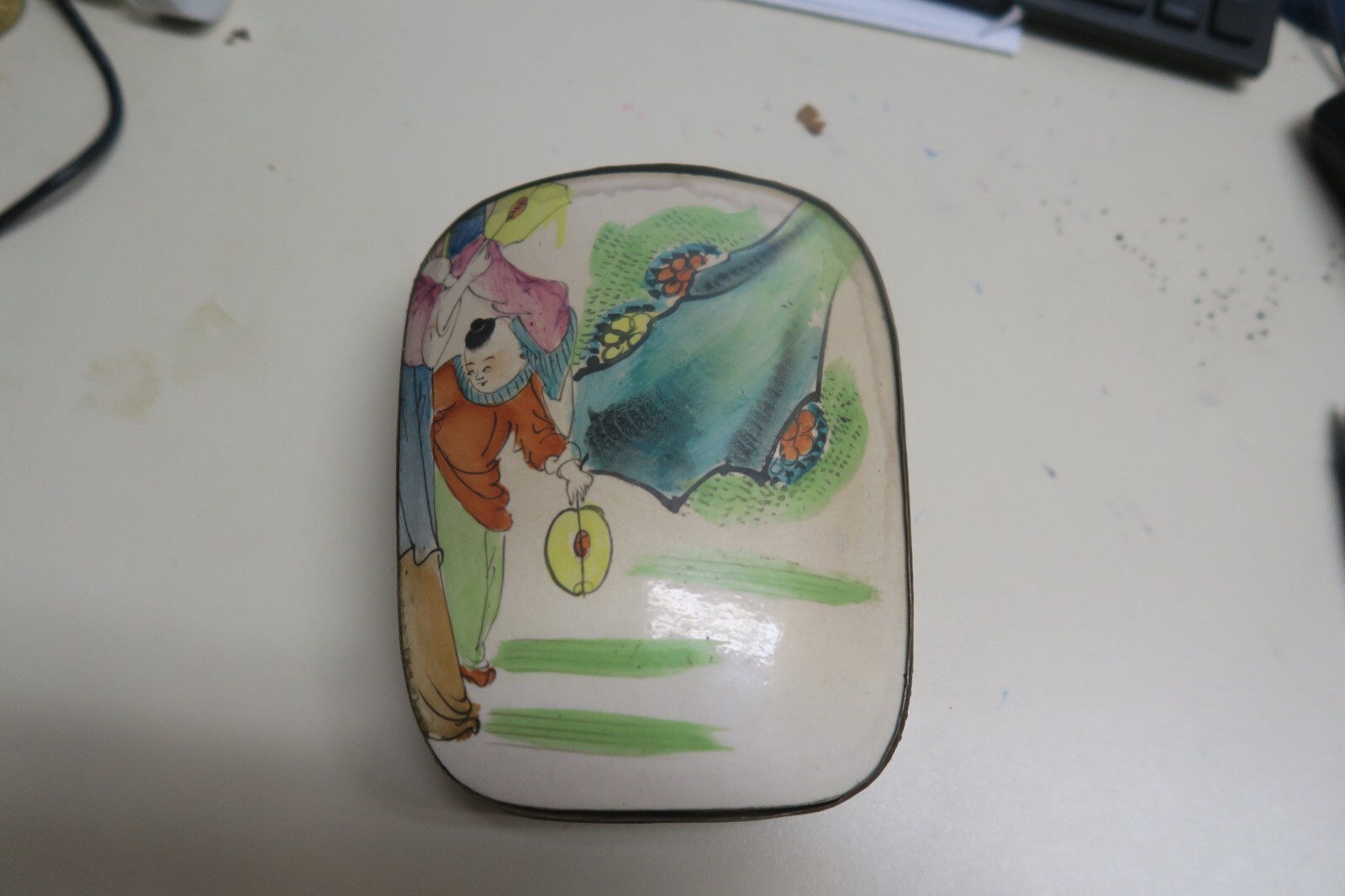 Antique Chinese Asian Porcelain Shard Lid Vintage Metal Silver Trinket Box 5″x6″