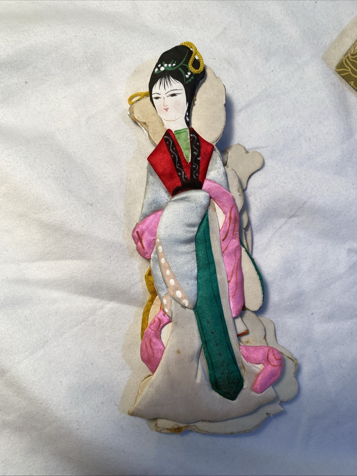 Vintage Set Of 4 Asian Oriental Geisha Girls Silk Satin Ornaments