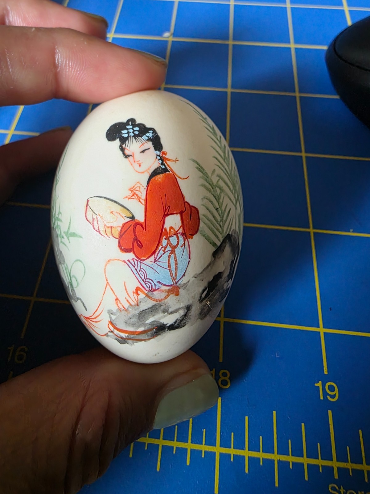 VTG Chinese Oriental Asian Hand Painted Egg Geisha Trees
