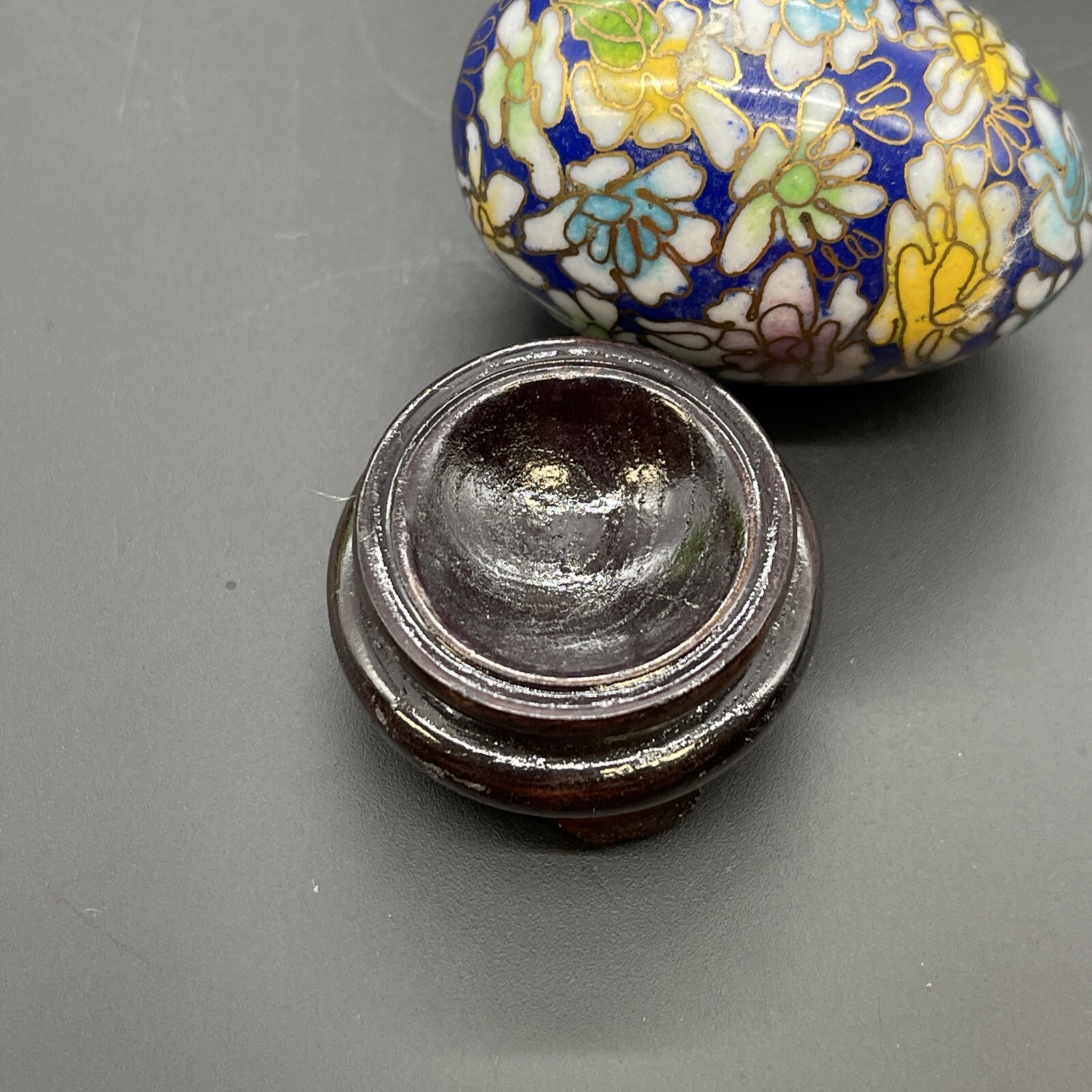 Cloisonné Eggs & Wooden Stands Floral Multicolor & Gold Design Small
