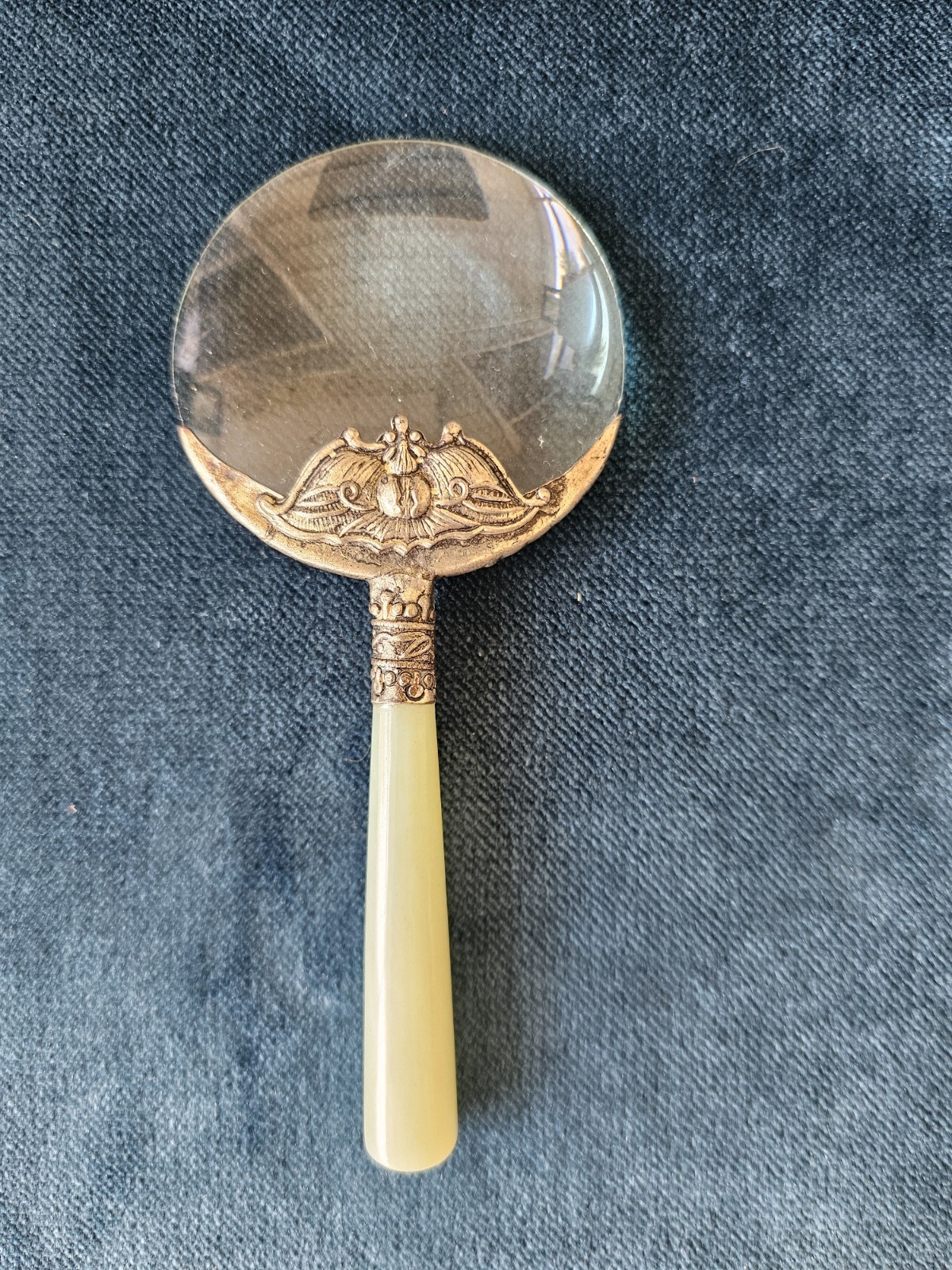 Vintage Chinese Asian Oriental Magnifying Glass Metal Jade Handle