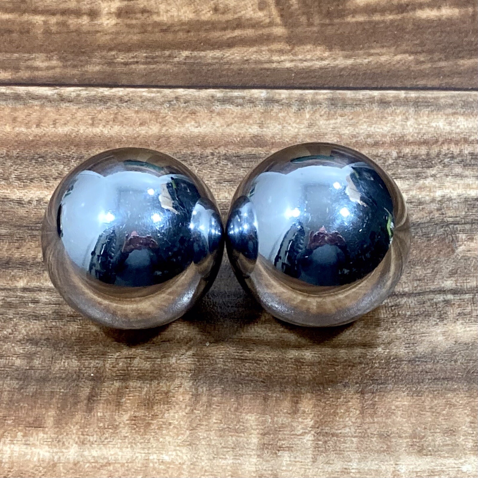 Shou Xing VTG Iron Ball Direction Chiming Meditation Balls in Original Case