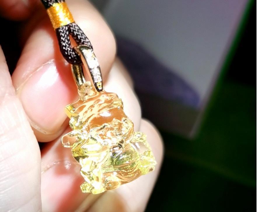 23MM Chinese Coloured Glaze Carving Wealth God Money Drawing Yellow Pendant