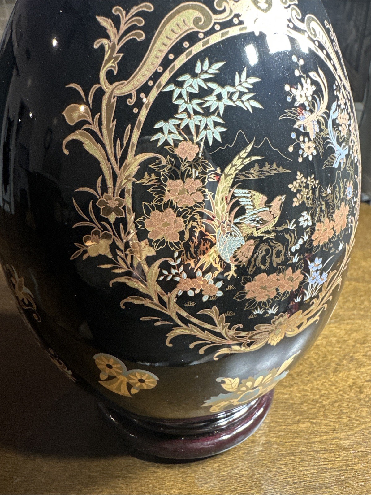 Vintage Large Satsuma Chinese Porcelain Egg Black Gold Moriage Bird Floral 9.5″