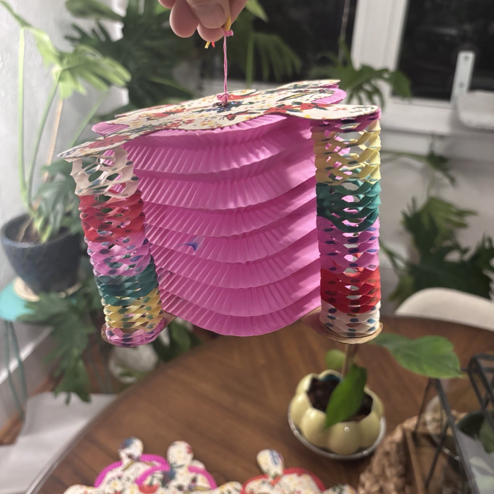 11 Vintage Chinese Paper Garden Lanterns colorful 4” w/ Tassels butterfly flower