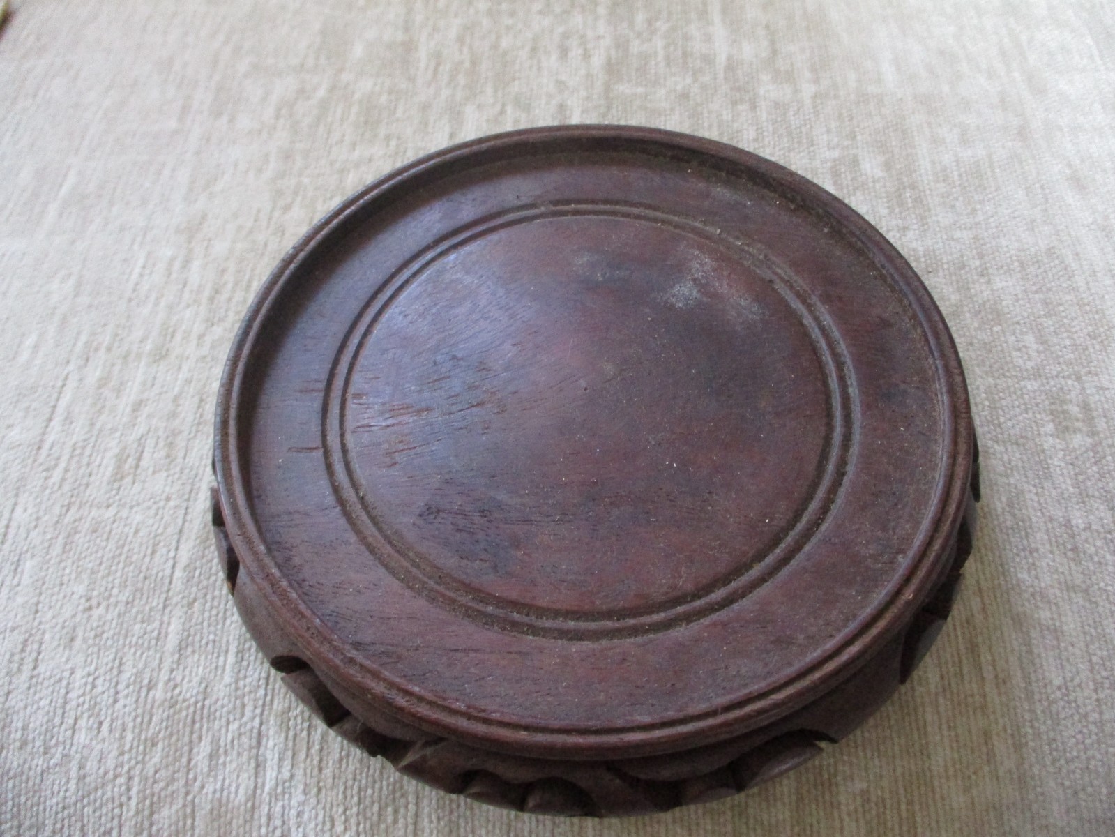 VTG CHINESE CARVED WOODEN VASE LAMP PEDESTAL BASE STAND 4.75″ Diam