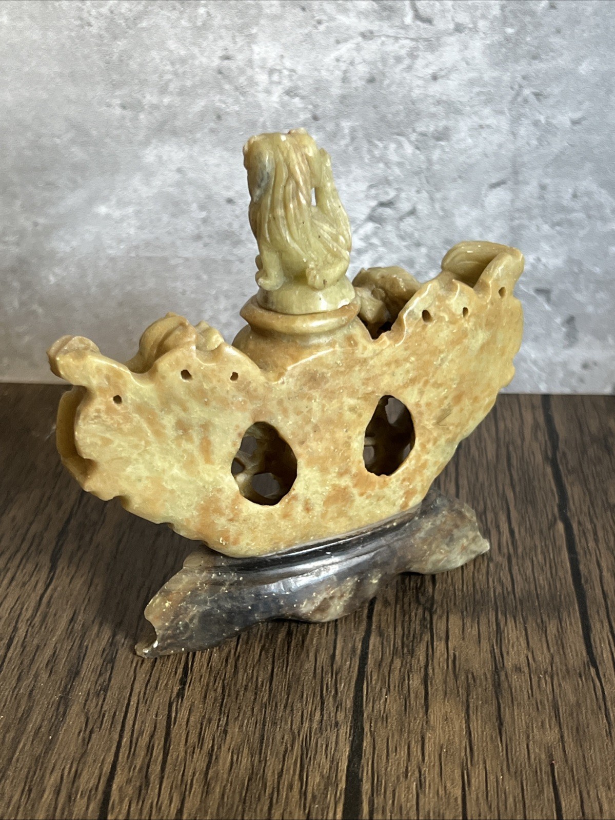 VINTAGE HAND CARVED SOAP STONE INCENSE BURNER FOO DOGS/LIONS CHINA 4×4