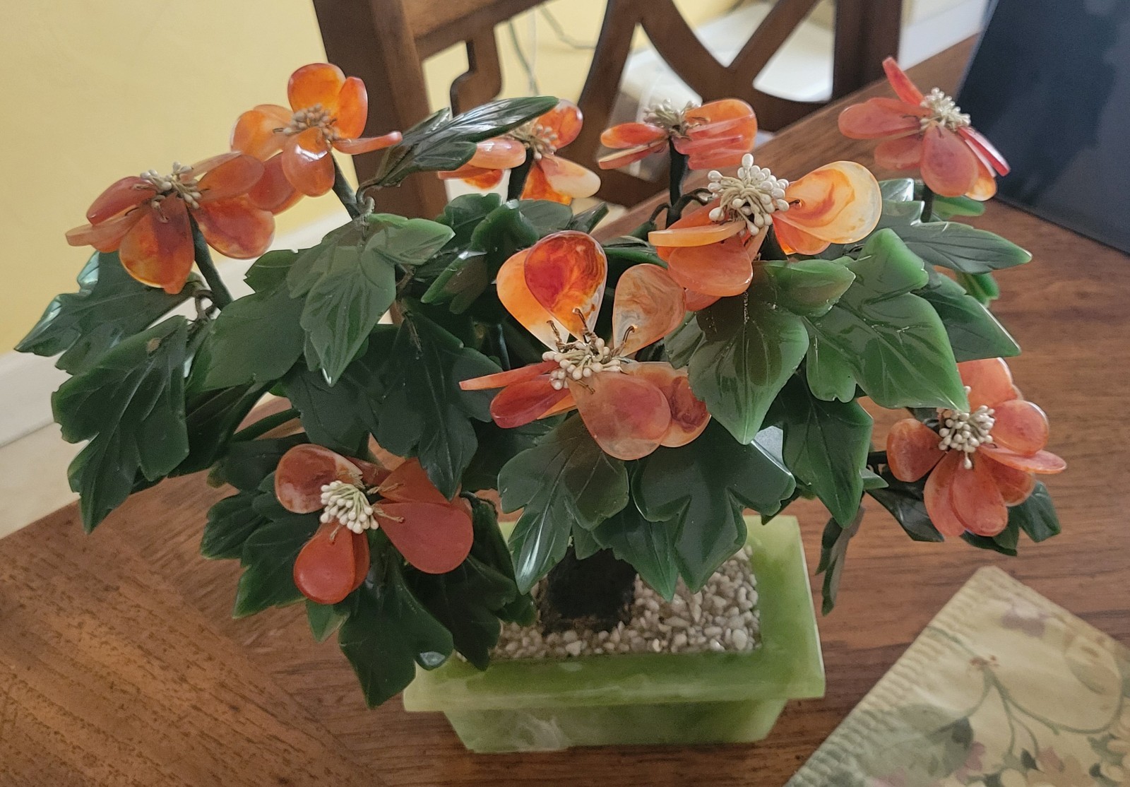 Vintage Decorative BONSAI TREE with hand-carved Agate & Jade flower petals.