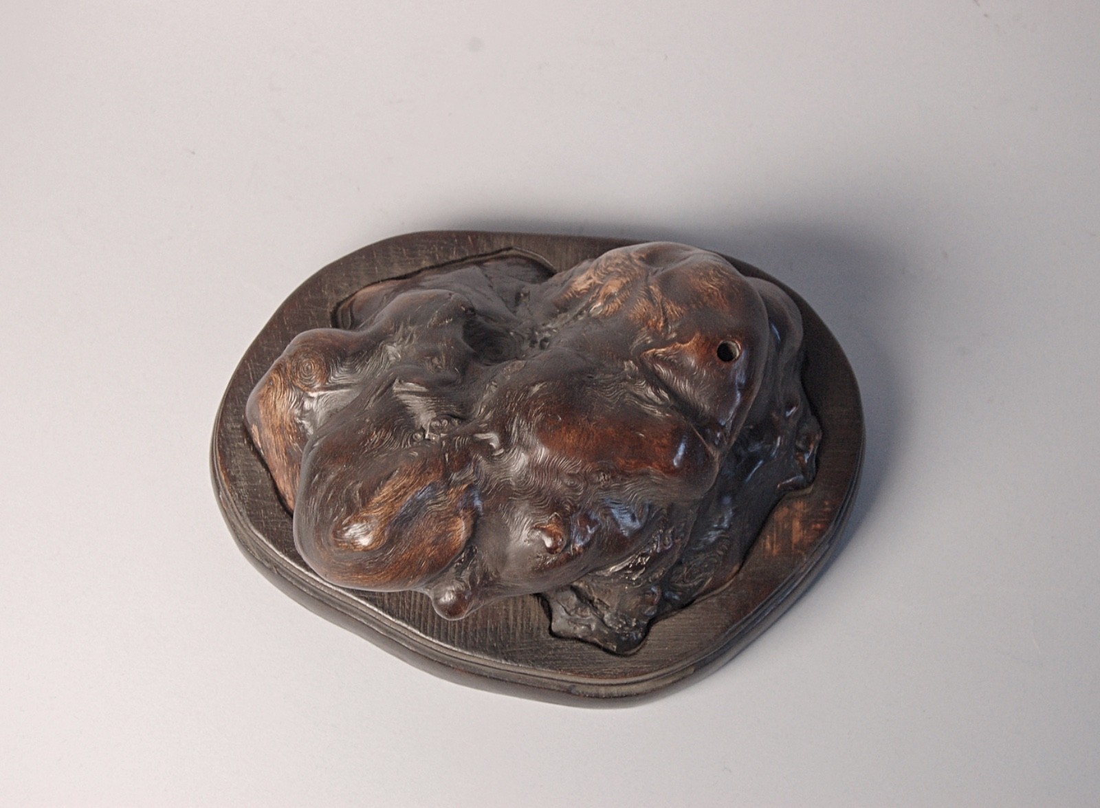Burlwood domed incense burner, China/Asia