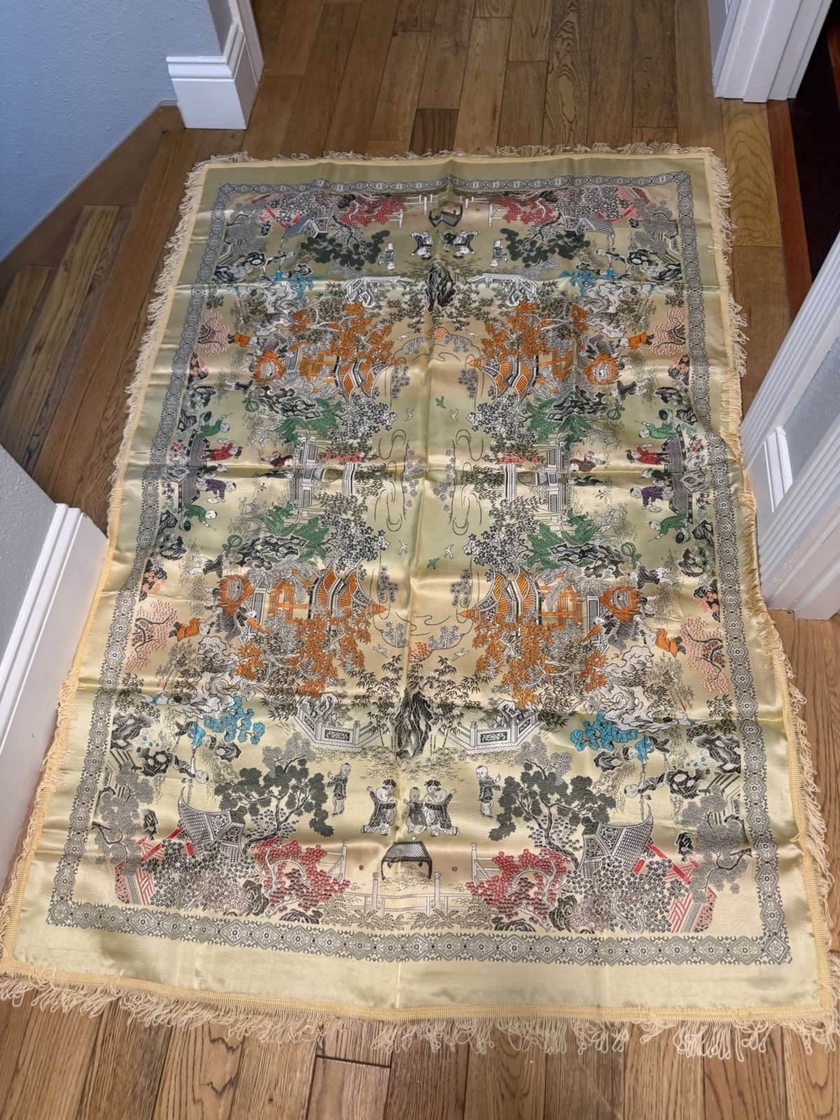 Asian Oriental Chinese Japanese Satin Silk Tapestry Tablecloth Piano shawl