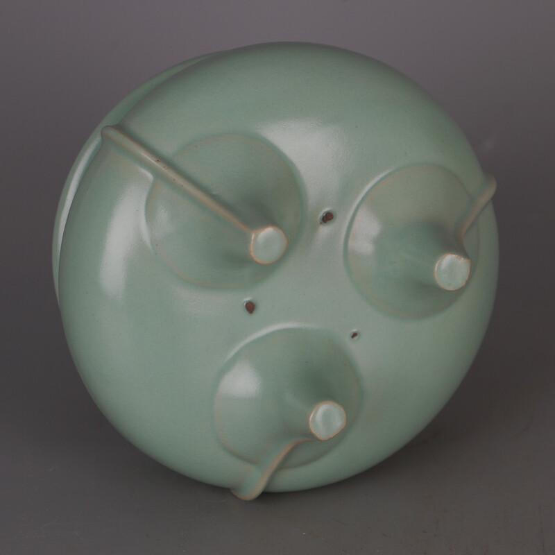 5.9″ Good Chinese Song Porcelain Ru Kiln Green Glaze Three Foot Incense Burner