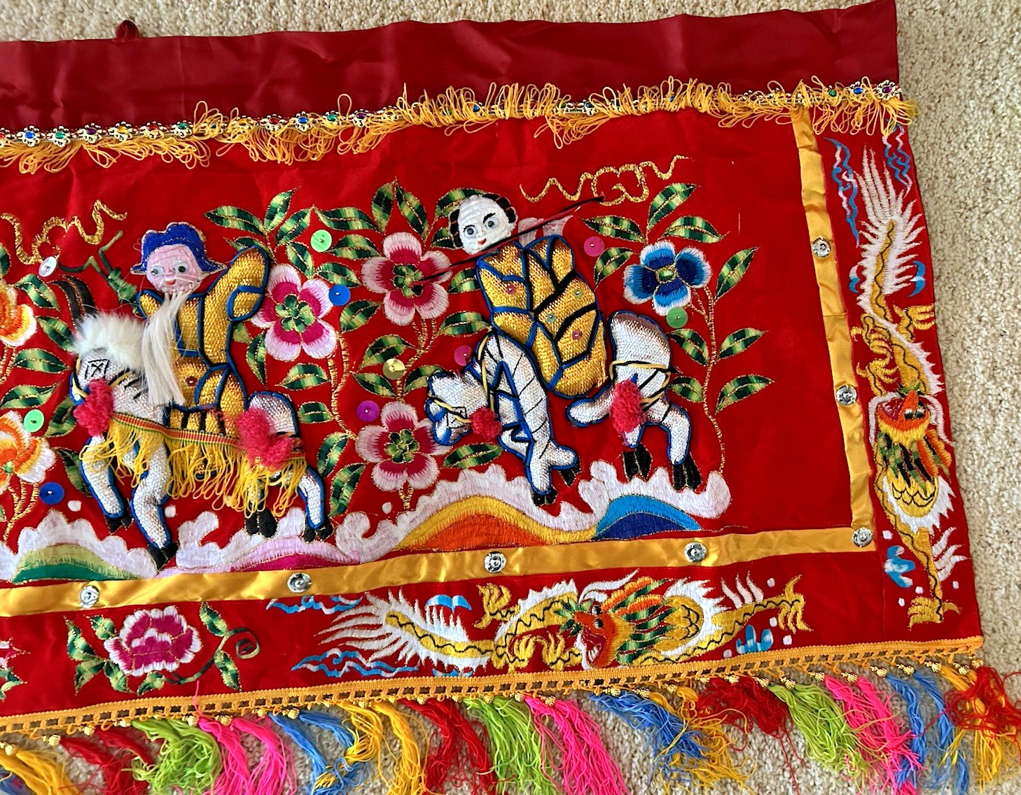 9′ LONG ASIAN WALL HANGING TAPESTRY chinese textile art BEARDS ON MEN rod Loops