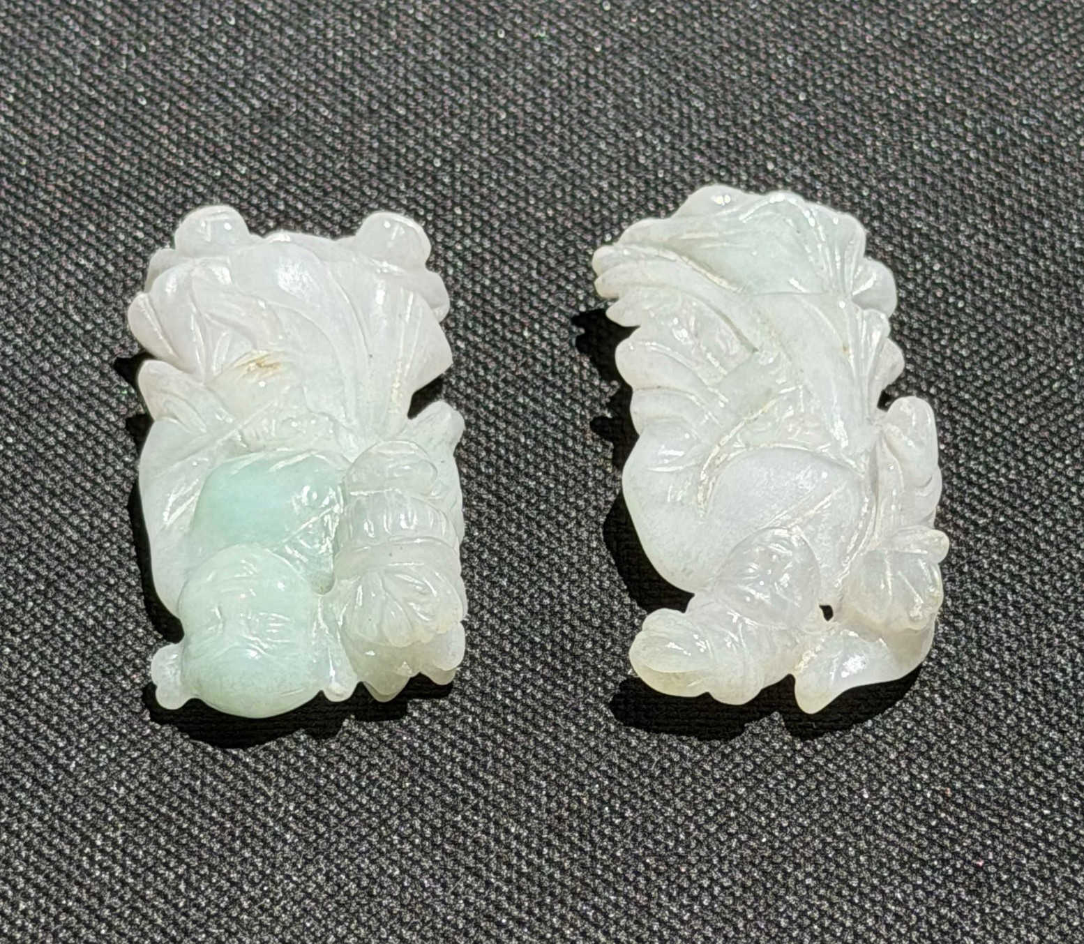 Vtg Chinese Jadeite Scholar Figures Carved Pendant Pair (AHB)