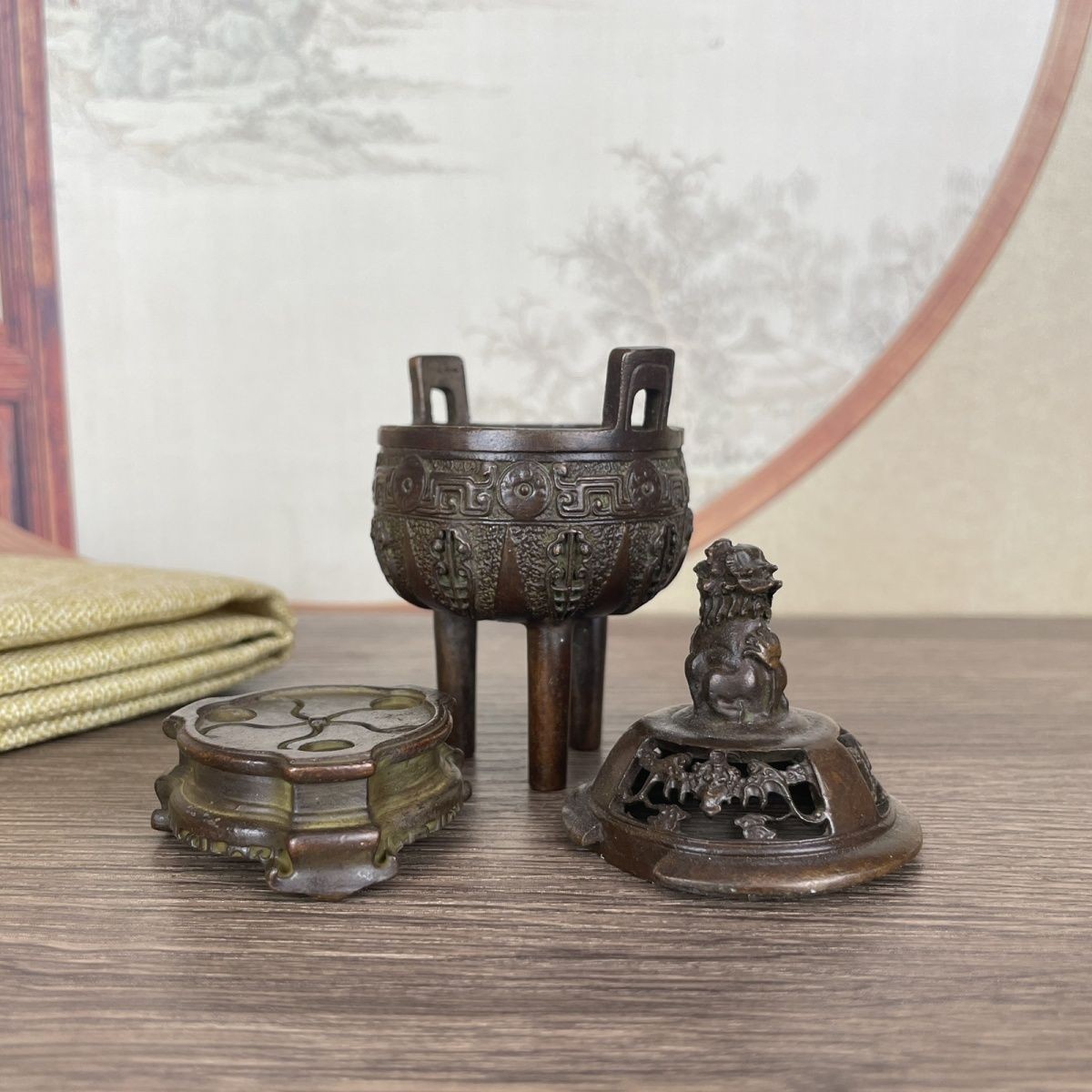 Antique Bronze Tripod Censer Lion Lid Incense Burner Copper Collection Decor