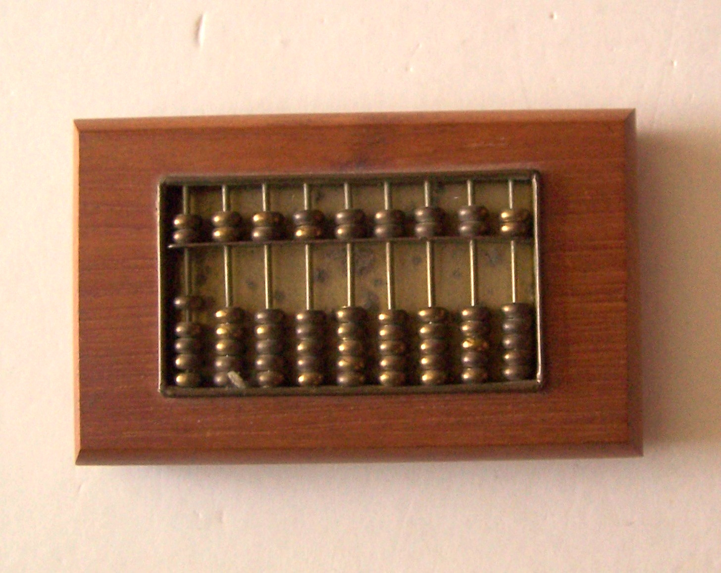 Vintage desktop BRASS ABACUS w/WOOD BASE – 5″x3″ – HONG KONG – c.1978