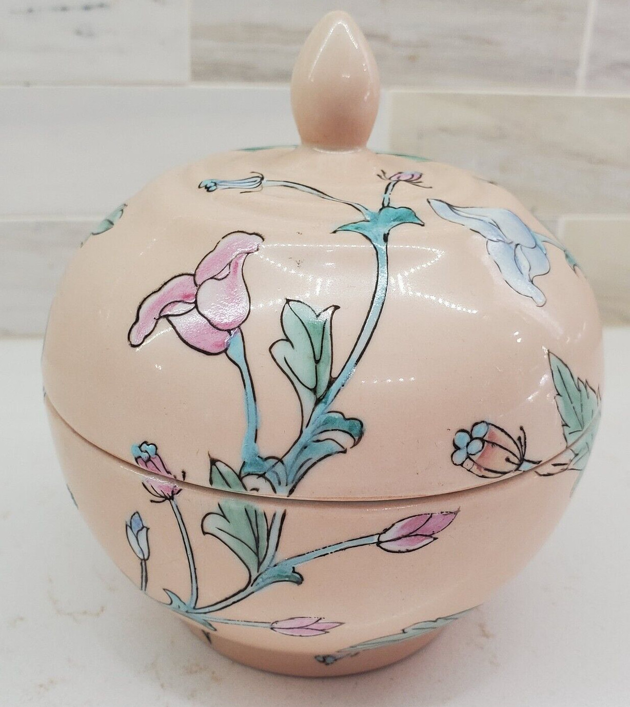 Pink Lidded Dish Toyo Whispering Garden HFP Macau Floral Ceramic Bowl Lid