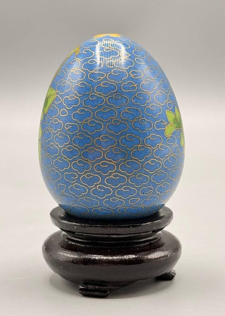 Vintage Chinese Cloisonné Enamel Egg Floral Blue w/ Stand 3″