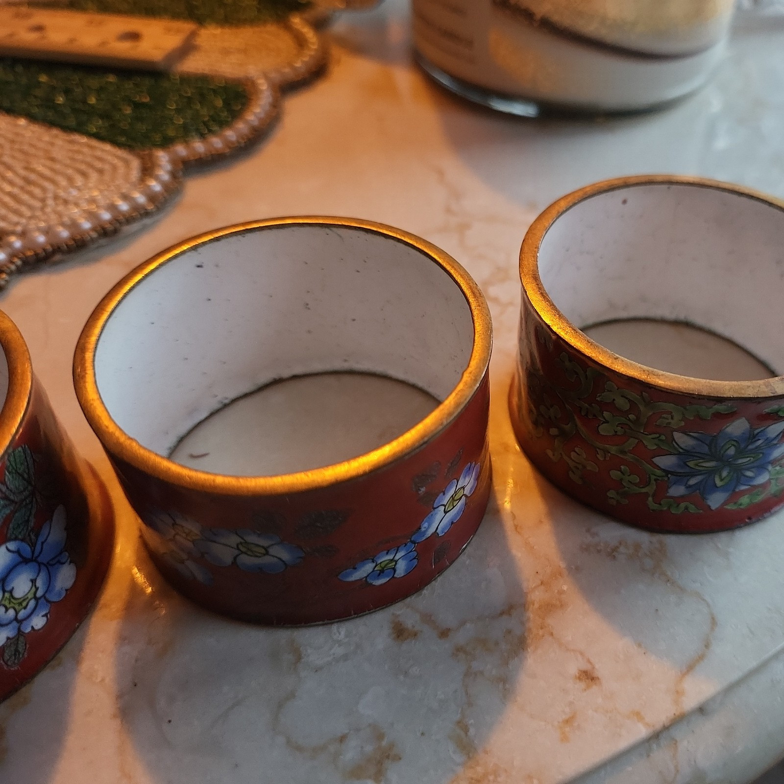 4 Vintage Cloisonné Napkin Ring Enamel red asian Floral Design Unique Multicolor