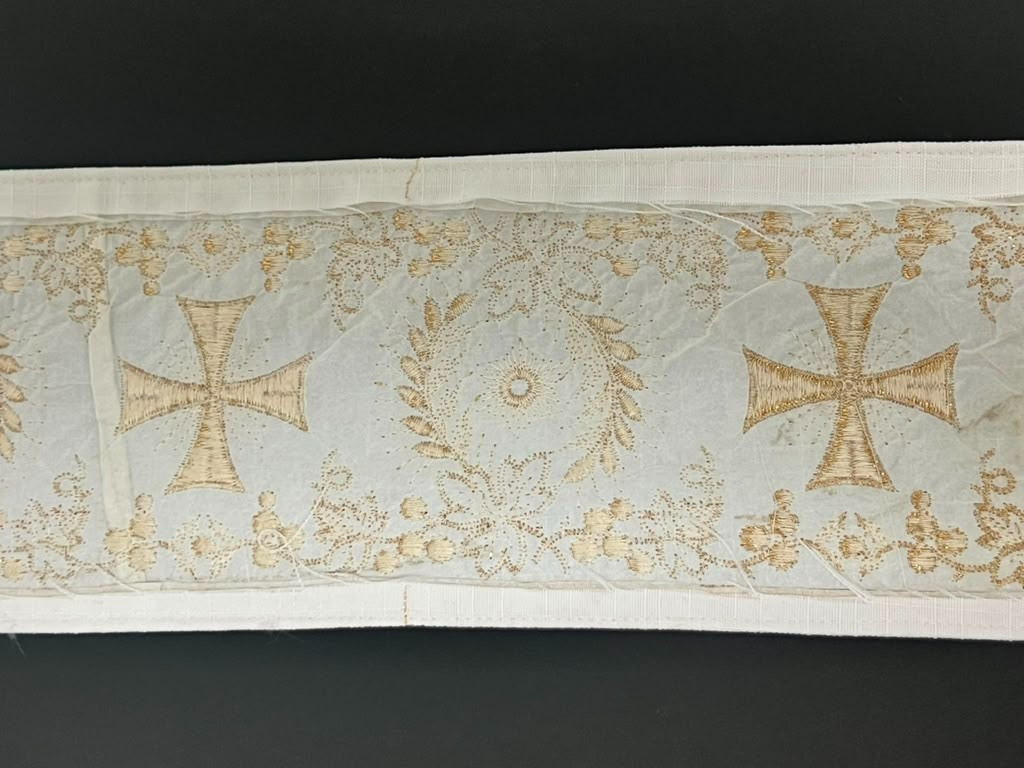 Liturgical Religious Lame Cross Gallons Banding Gold on White 1 Yard USA Made