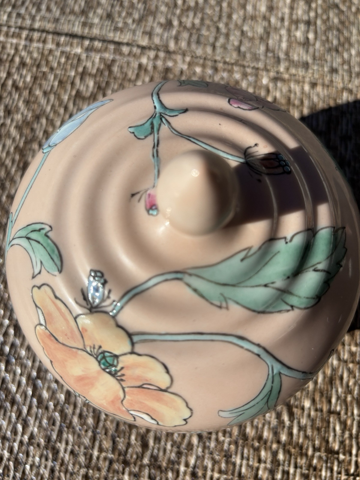 VTG-Toyo Whispering Garden Lidded Dish HFP Macau Pink Floral Ceramic Bowl Lid
