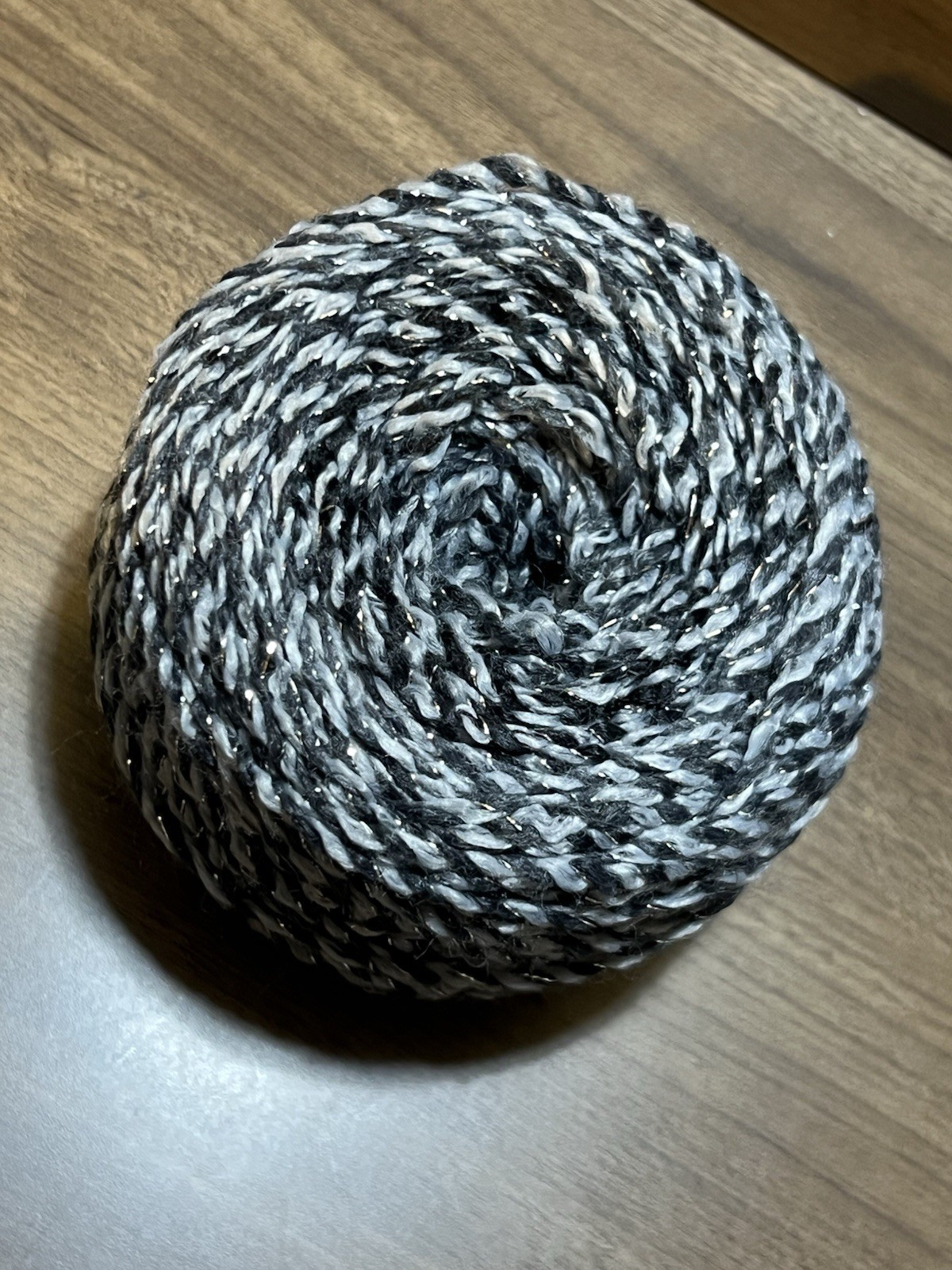 James C Brett MARBLE CHUNKY Yarn BLACK AND WHITE Acrylic 6oz 300yds NOT LABEL