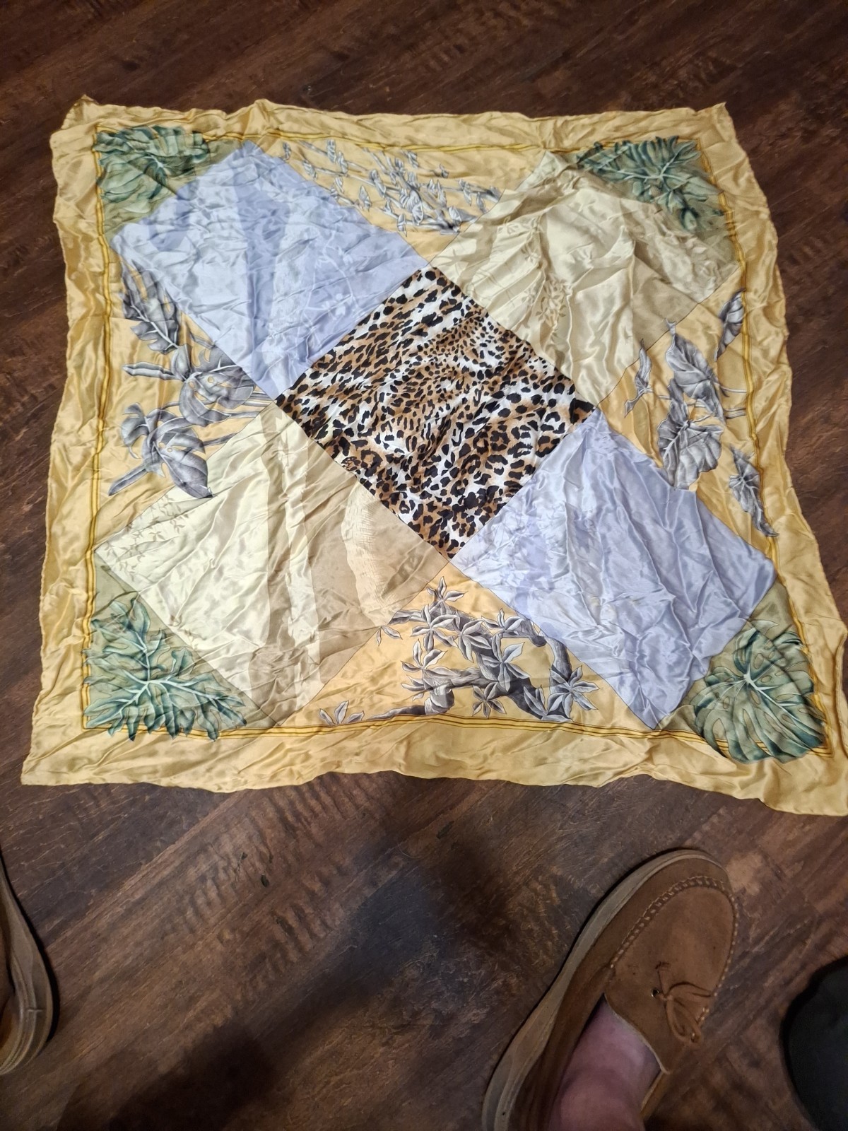 THESE ARE REAL CHINESE SILK SCARFES BUT THEY’RE SO WRINKLED AND I DON’T KNOW…